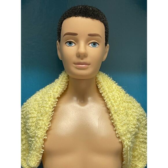 Mattel 2006 45th Anniversary Ken Doll #J0953 Swim Trunks and towel Cool - Picture 3 of 7
